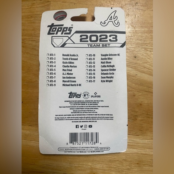 Atlanta Braves 2023 Topps Factory Sealed 17 Card Team Set Baseball Limited - Picture 5 of 5
